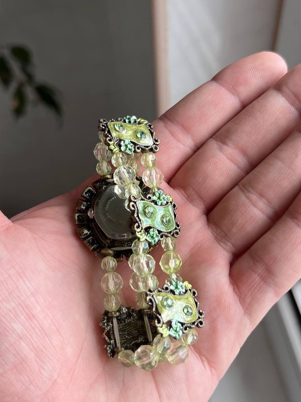 Japanese Brand × Vintage Vintage Japanese style futuristic Watch Green Crystal 🪲🌳🍏🏞🍃 Size ONE SIZE - 4 Thumbnail