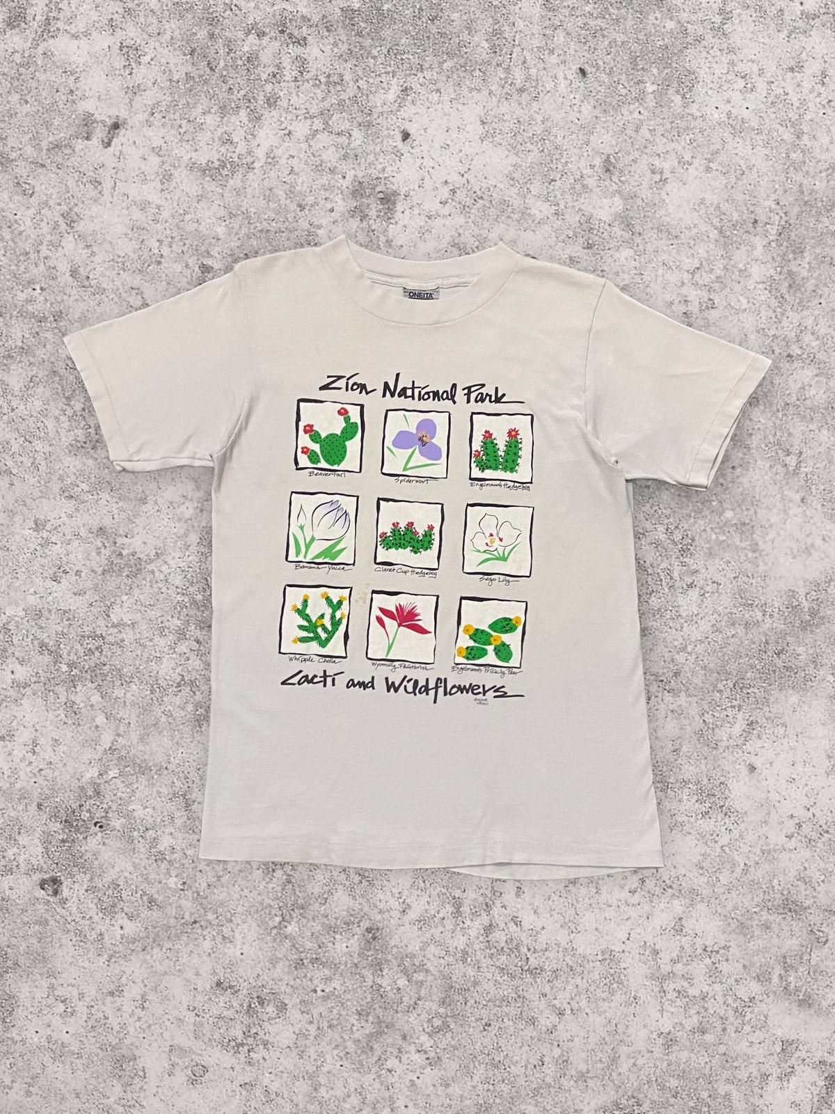 Vintage Vintage 90s Cacti And Wildflower Art Tshirt Size US M / EU 48-50 / 2 - 1 Thumbnail