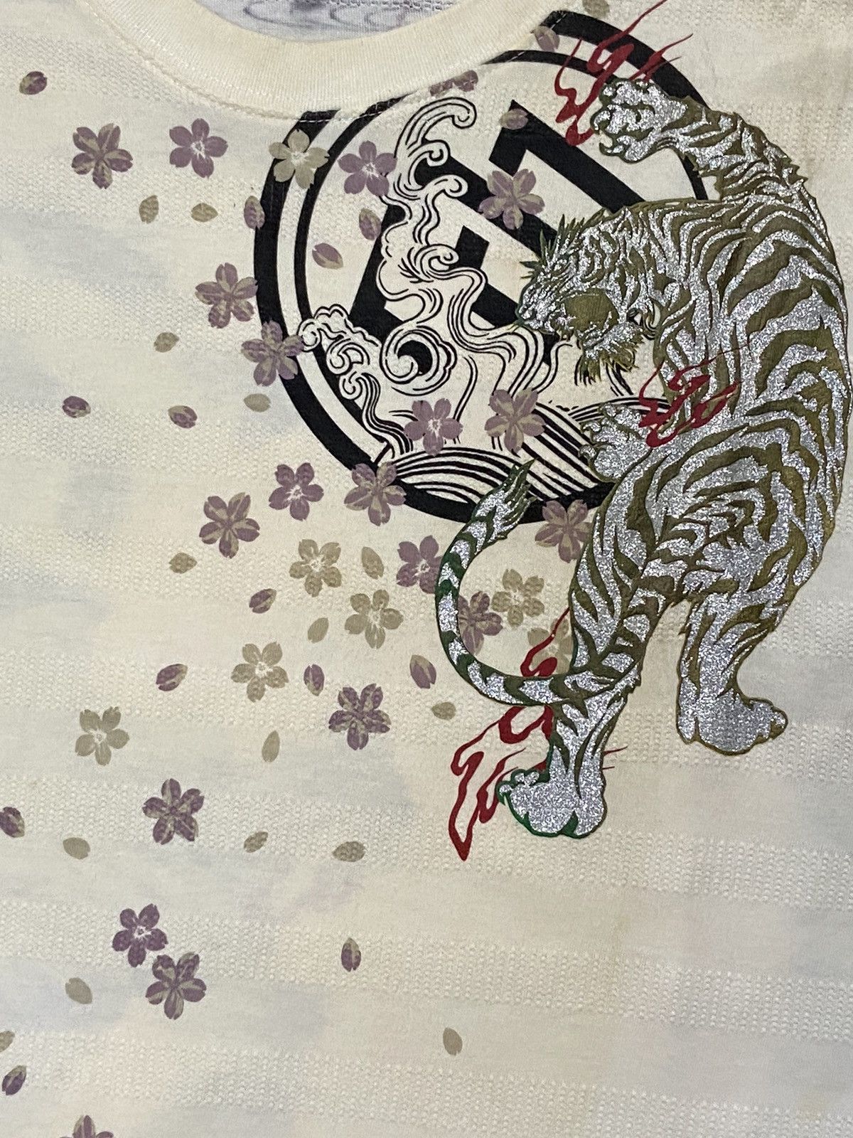 Japanese Brand × Vintage Vintage Karakuri Japan Embossed Tiger Sukajan Yakuza Tshirt Size US M / EU 48-50 / 2 - 10 Thumbnail