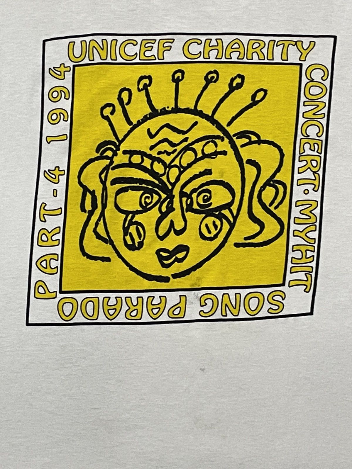 Vintage Vintage 90s Unicef Charity Concert Myhit Art Tshirt Size US M / EU 48-50 / 2 - 4 Thumbnail