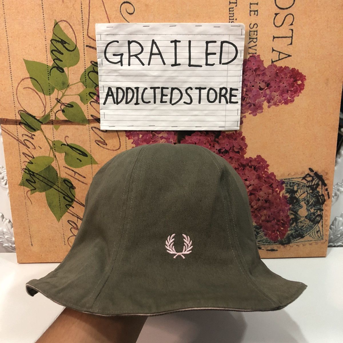 Fred Perry RARE❗️Big Logo Fred Perry Reversible Bucket Hat Size ONE SIZE - 4 Thumbnail