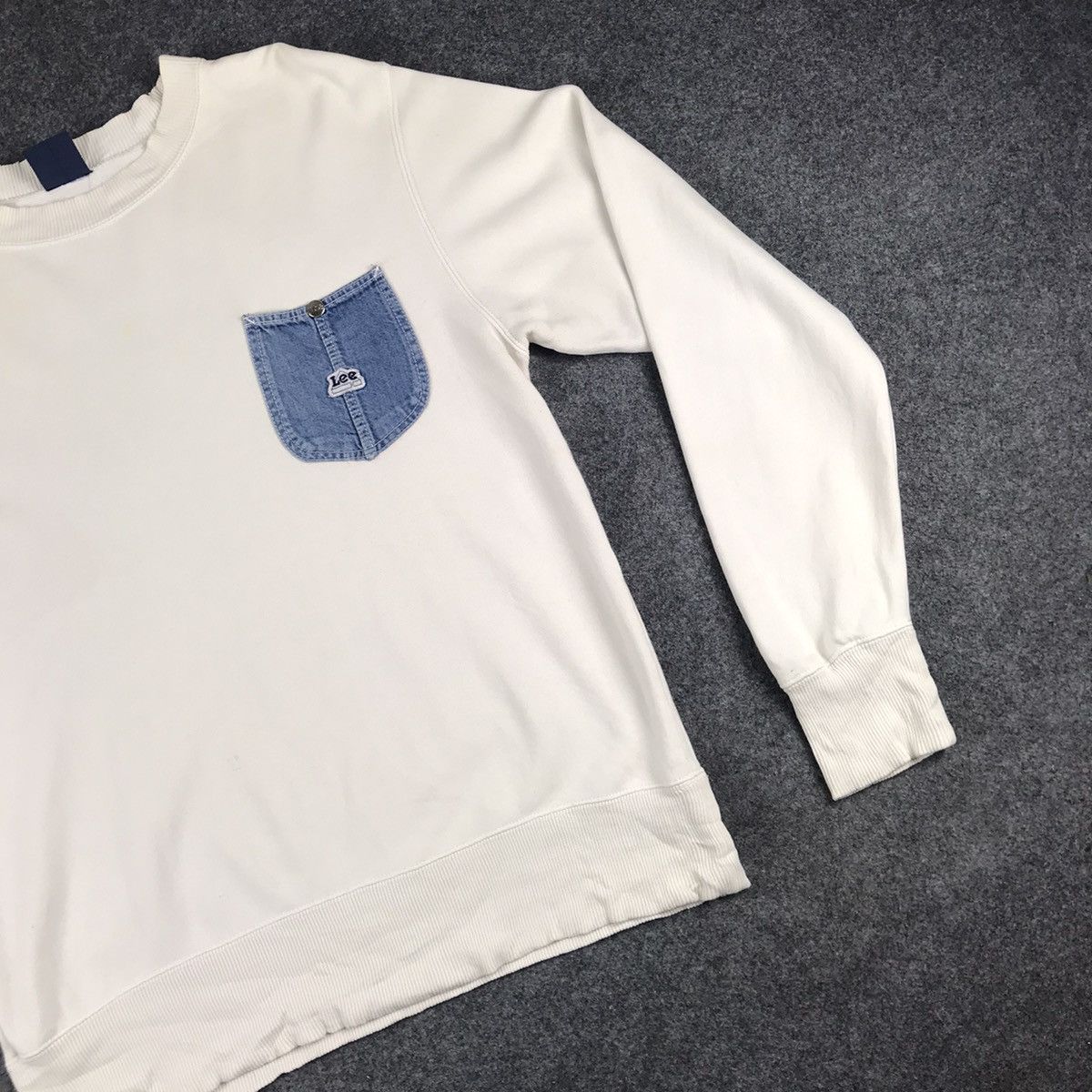 🔥Vintage Lee sweatshirt pocket design🔥