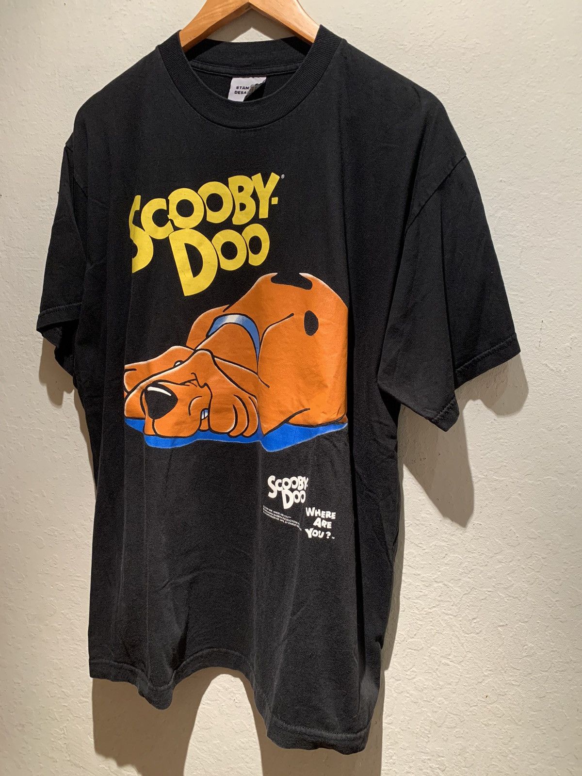 image of Made In USA x Movie Vintage 1995 Stanley Desantis Scooby Doo Usa-Made Shirt in Black/Brown/Blue (Si