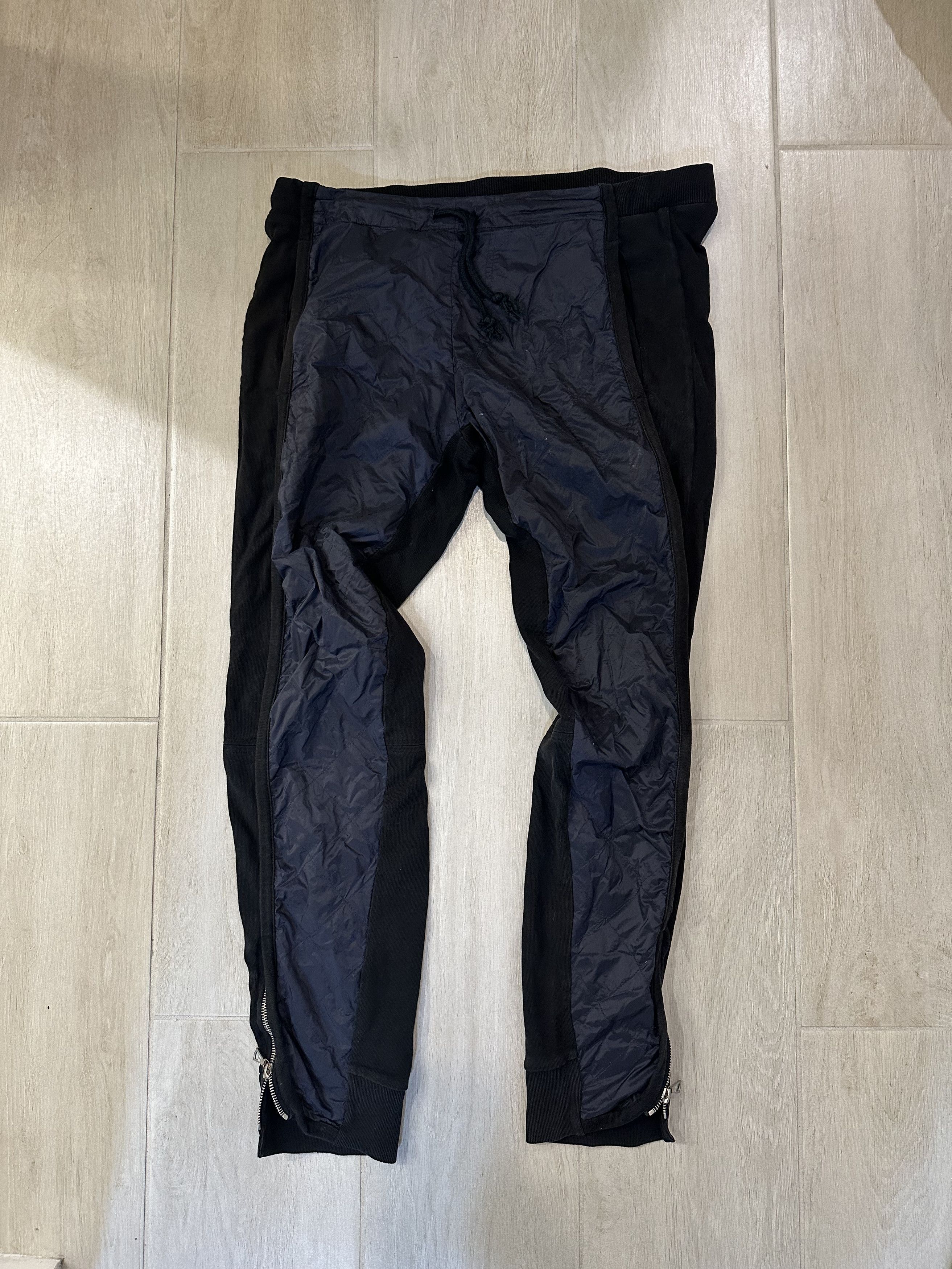 Dries Van Noten DRIES VAN NOTEN TRACK PANT NAVY/BLACK Size US 29 - 1 Thumbnail
