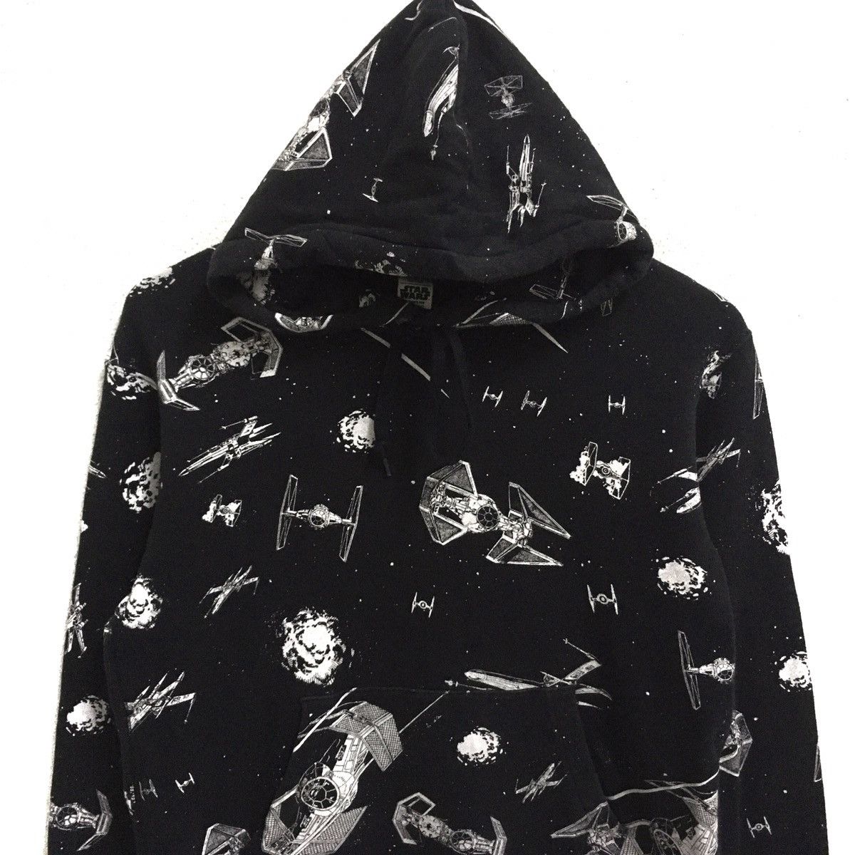 Star Wars × Uniqlo STAR WARS FULLPRINT HOODIE PULLOVER JUMPER Size US S / EU 44-46 / 1 - 3 Thumbnail