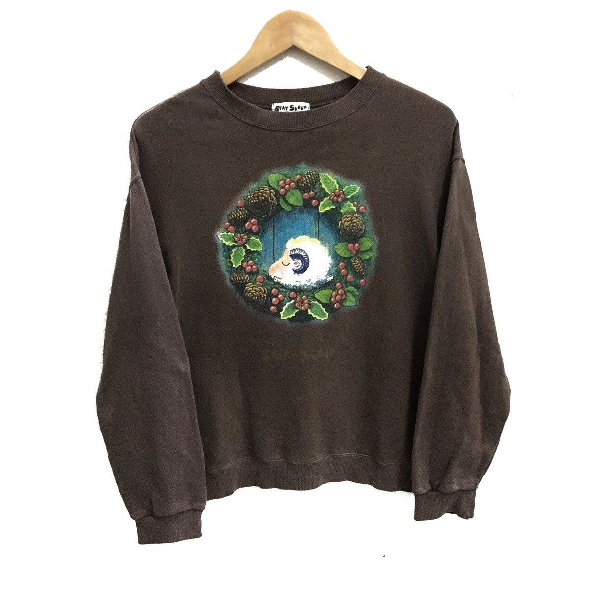 Fiji × Japanese Brand × Vintage VINTAGE STRAY SHEEP FIJI TELEVISION JAPANESE SWEATSHIRT Size US S / EU 44-46 / 1 - 1 Thumbnail