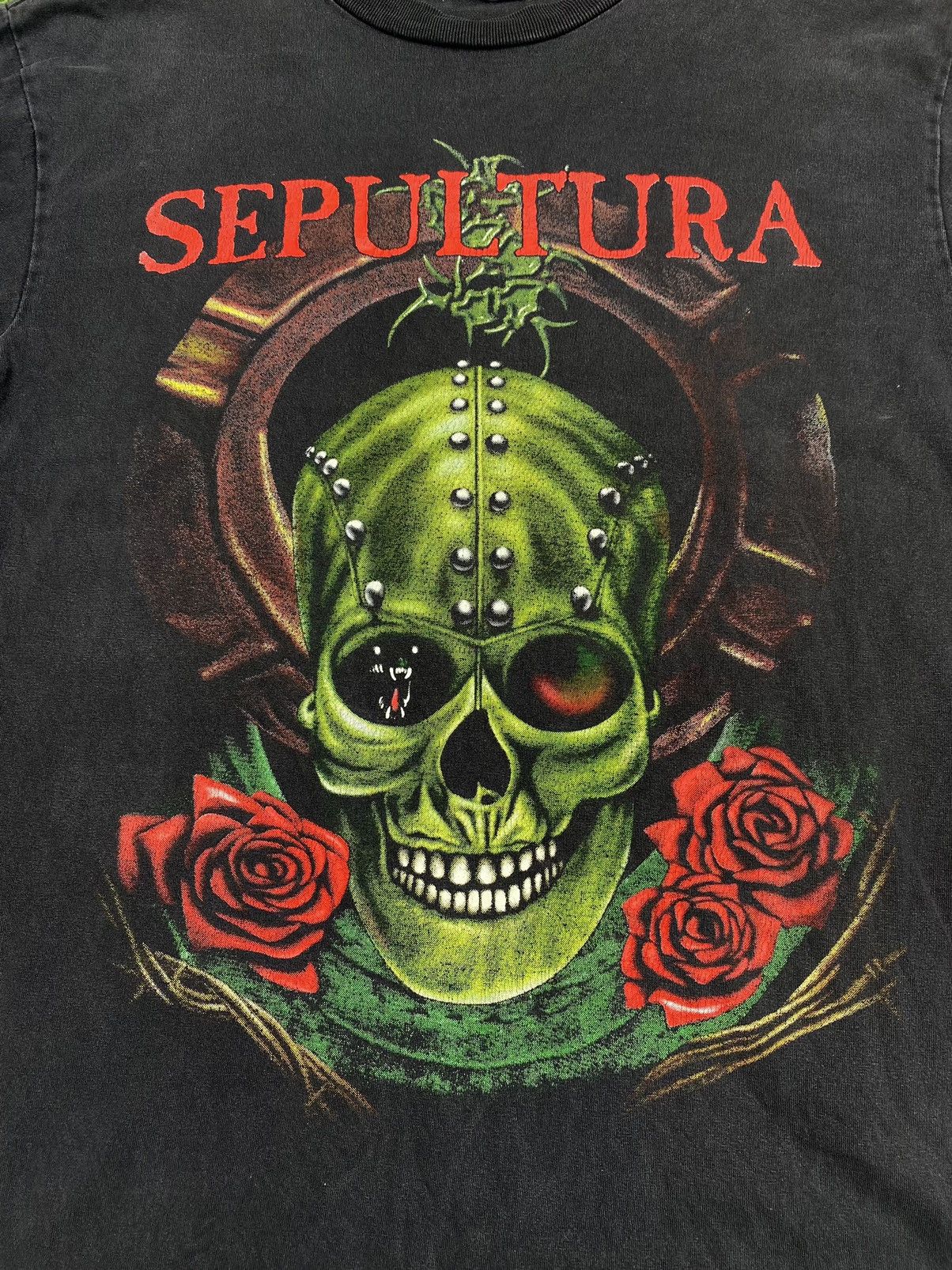 Band Tees Vintage Sepultura Punk Rock Band Heavy Metal Tees T Shirts Size US M / EU 48-50 / 2 - 3 Thumbnail