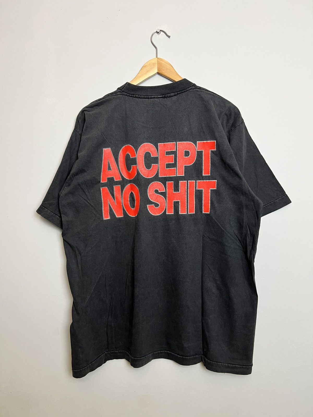 Band Tees Rare Vintage 90s Accept No Shit Metal rock Band Tshirt OG Size US XL / EU 56 / 4 - 2 Thumbnail