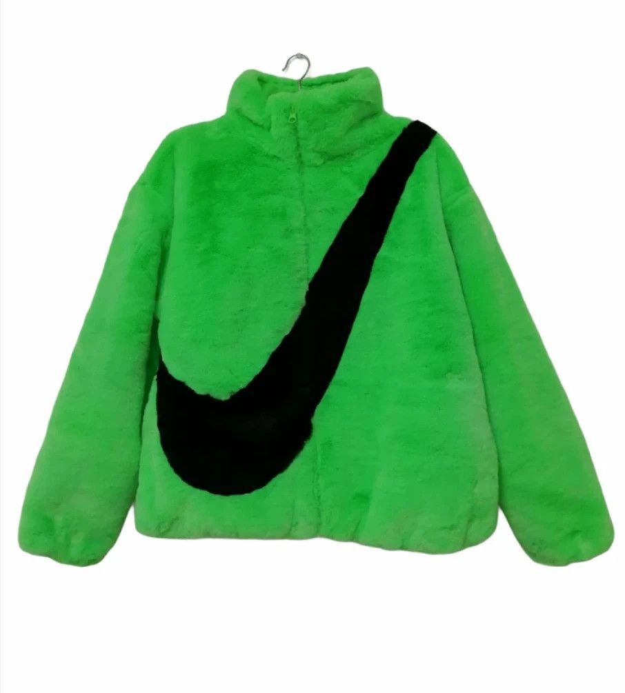 Nike Nike Faux Fur Swoosh Jacket Size US L / EU 52-54 / 3 - 4 Thumbnail