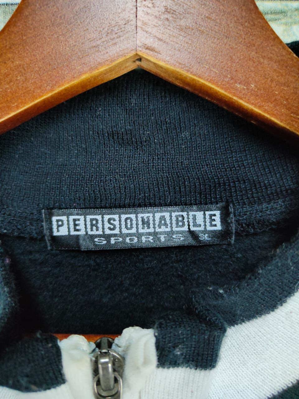 Japanese Brand Vintage Personable Sport Embroidery Logo Size US L / EU 52-54 / 3 - 4 Thumbnail