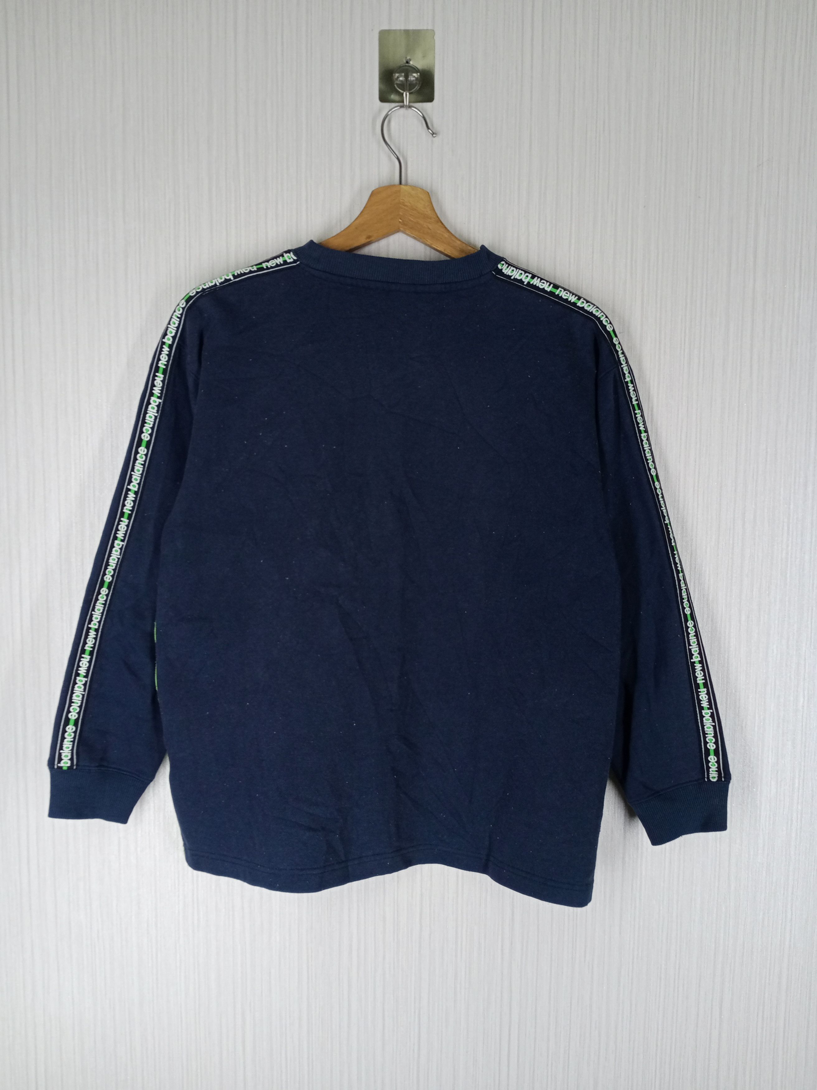 New Balance Vintage 90s New Balance Big Logo Sweatshirt Size US M / EU 48-50 / 2 - 3 Thumbnail