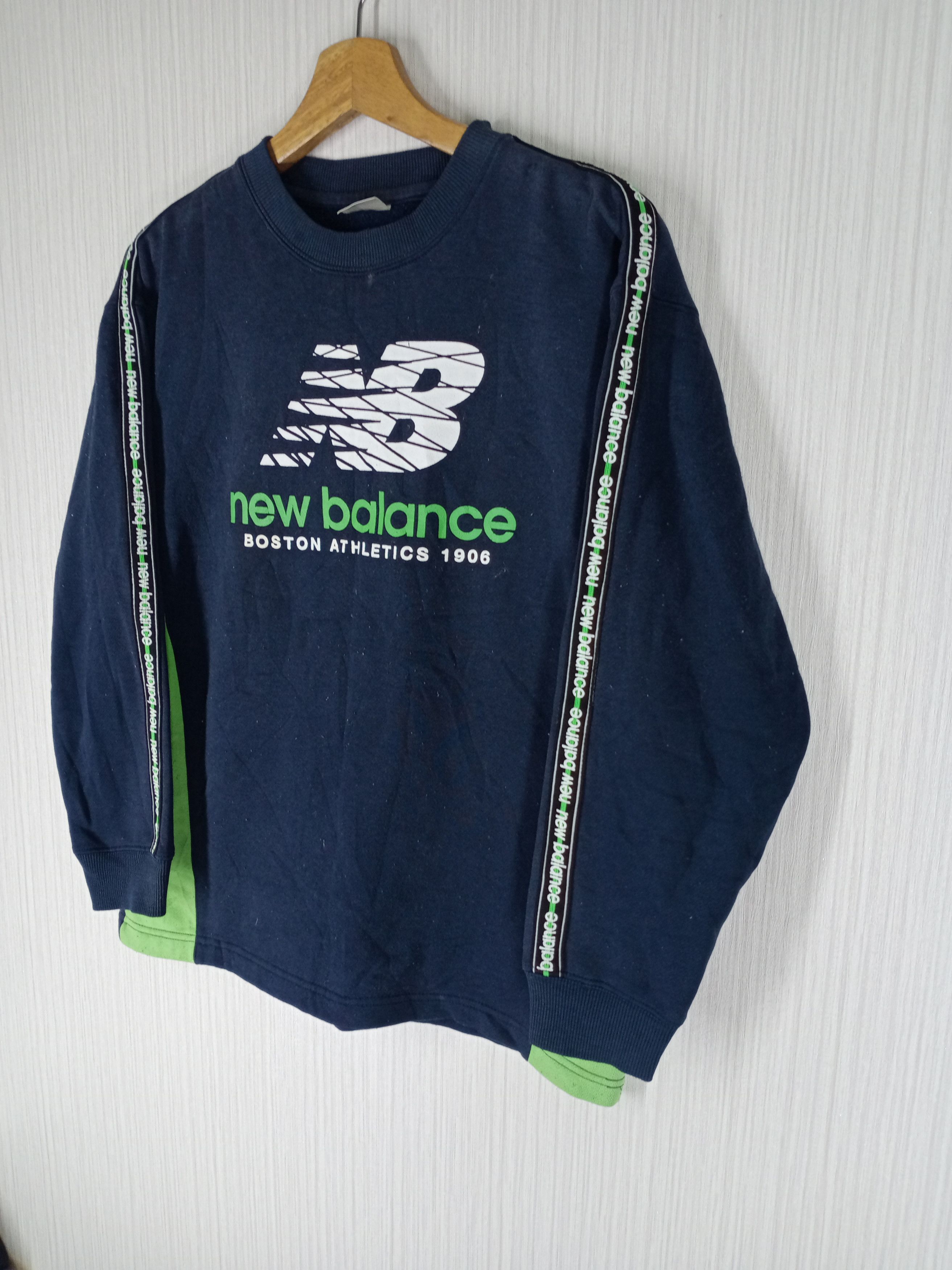 New Balance Vintage 90s New Balance Big Logo Sweatshirt Size US M / EU 48-50 / 2 - 5 Thumbnail
