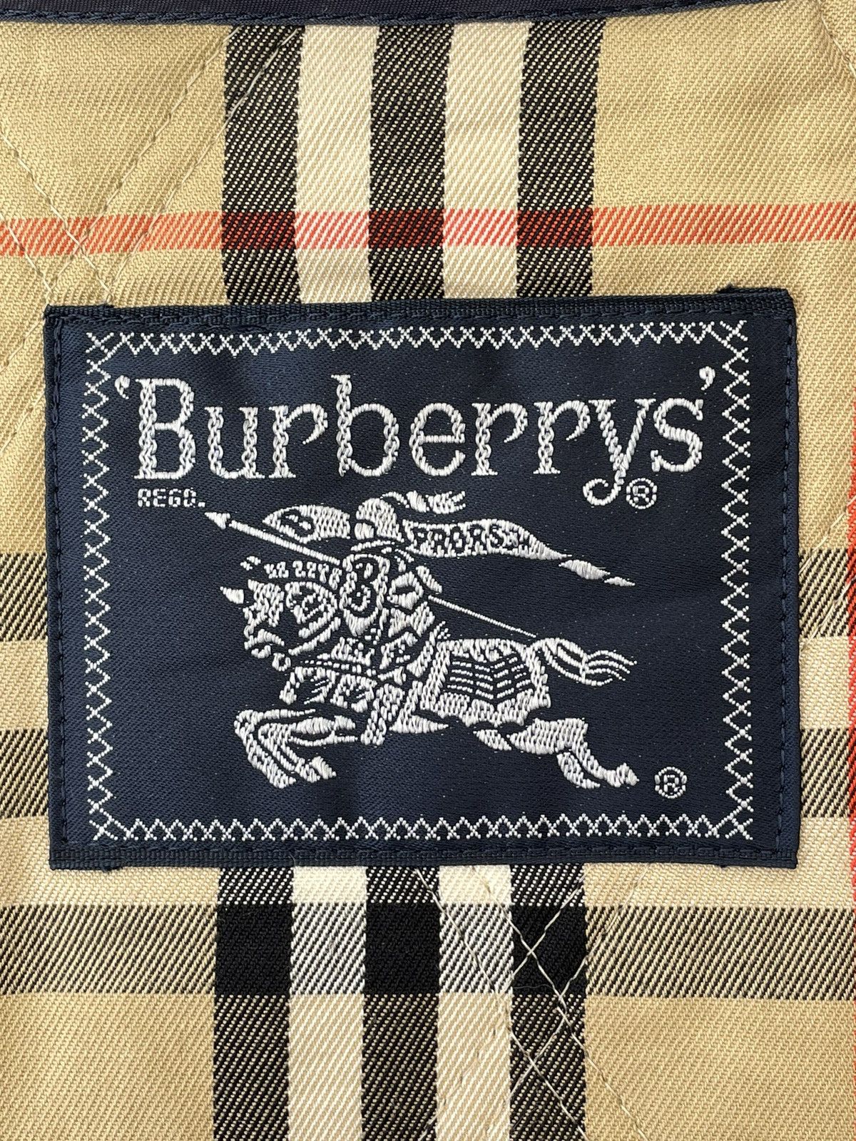 Burberry VINTAGE BURBERRYS INNER TRENCH JACKET Size US M / EU 48-50 / 2 - 6 Thumbnail