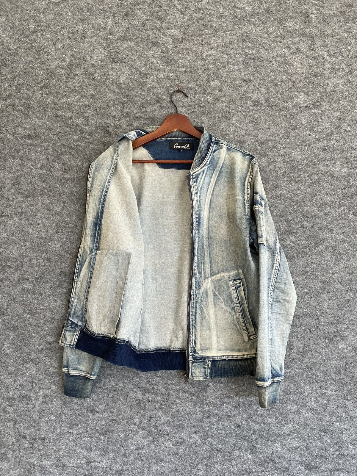 Japanese Brand VINTAGE CARAVIA DENIM JACKET Size US L / EU 52-54 / 3 - 5 Thumbnail