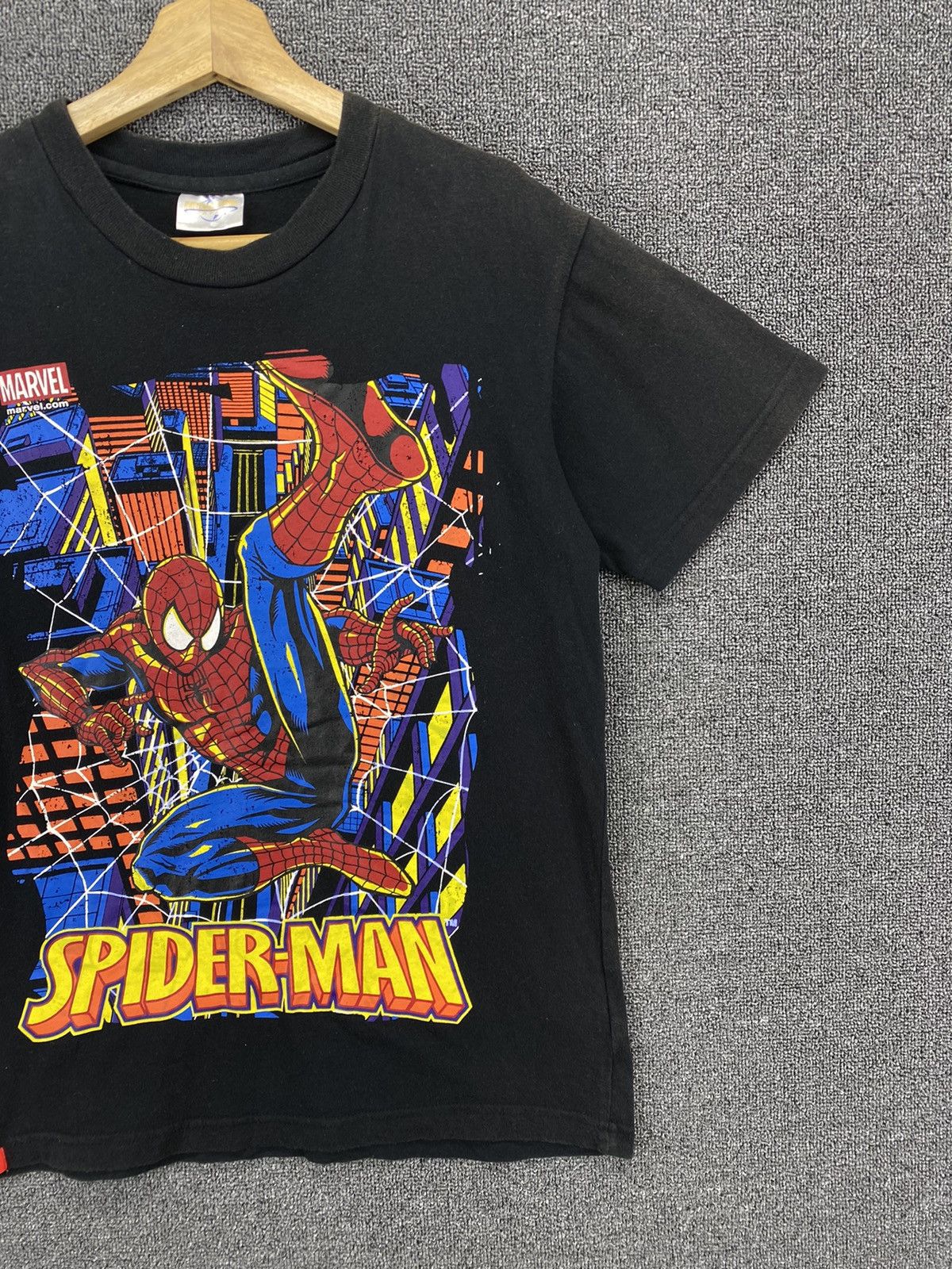 Marvel Comics Spiderman Marvel Movie By Universal Studio Tees T Shirts Size US S / EU 44-46 / 1 - 4 Thumbnail