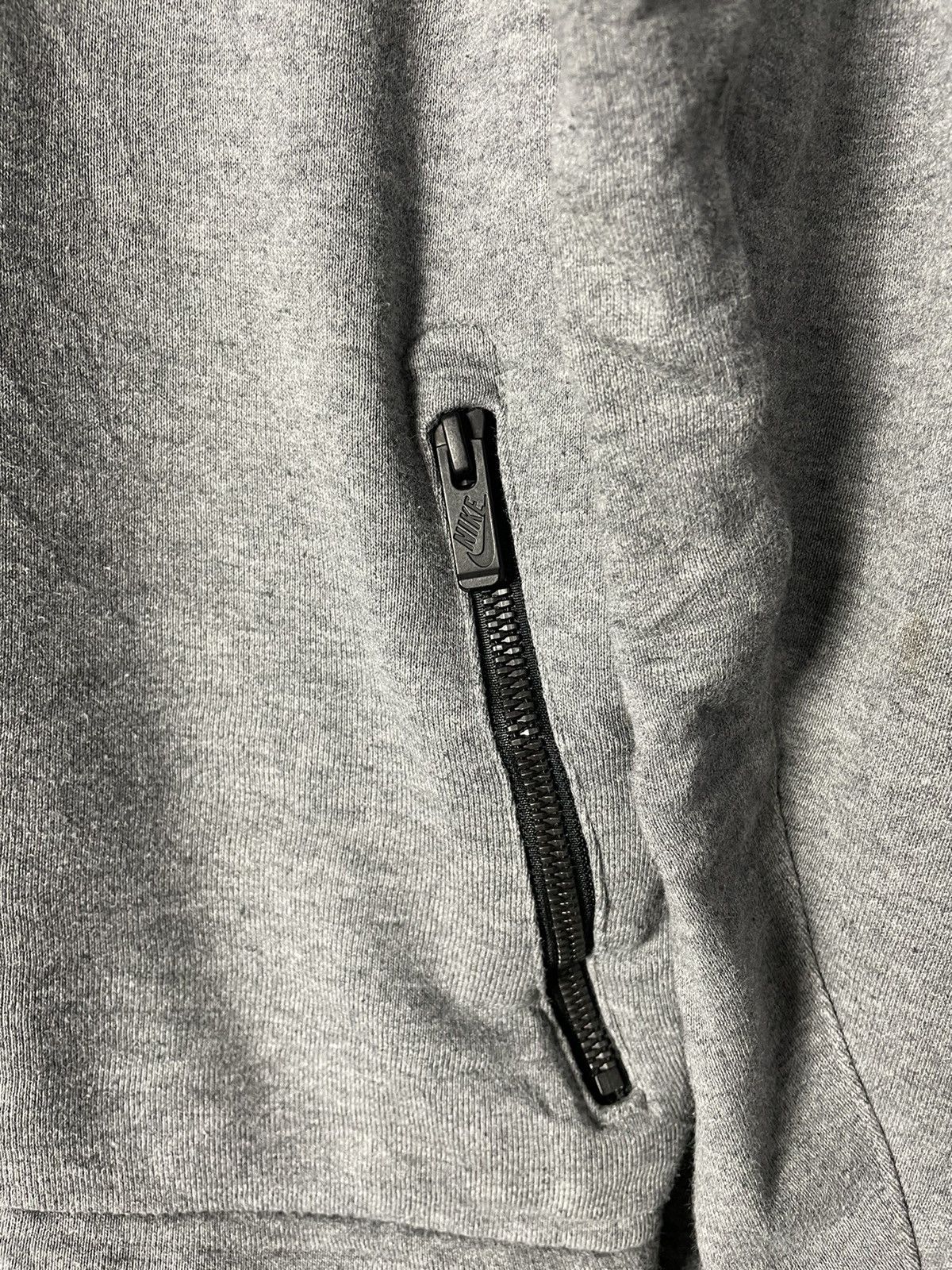 Nike NIKE SWOOSH SWEATSHIRT Size US L / EU 52-54 / 3 - 6 Thumbnail