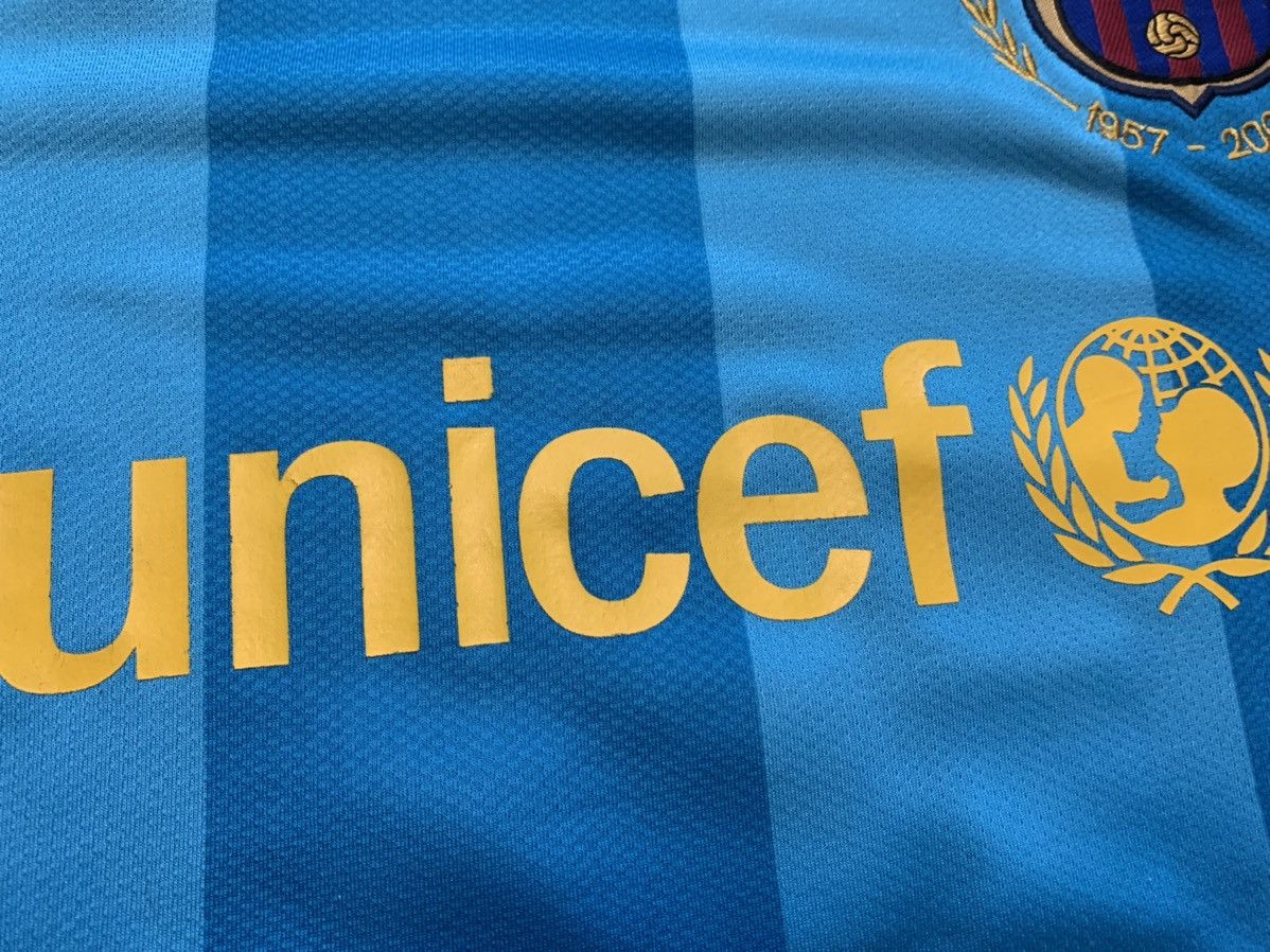 Nike F.C. Barcelona Henry 14 football t shirt Size US XL / EU 56 / 4 - 12 Thumbnail