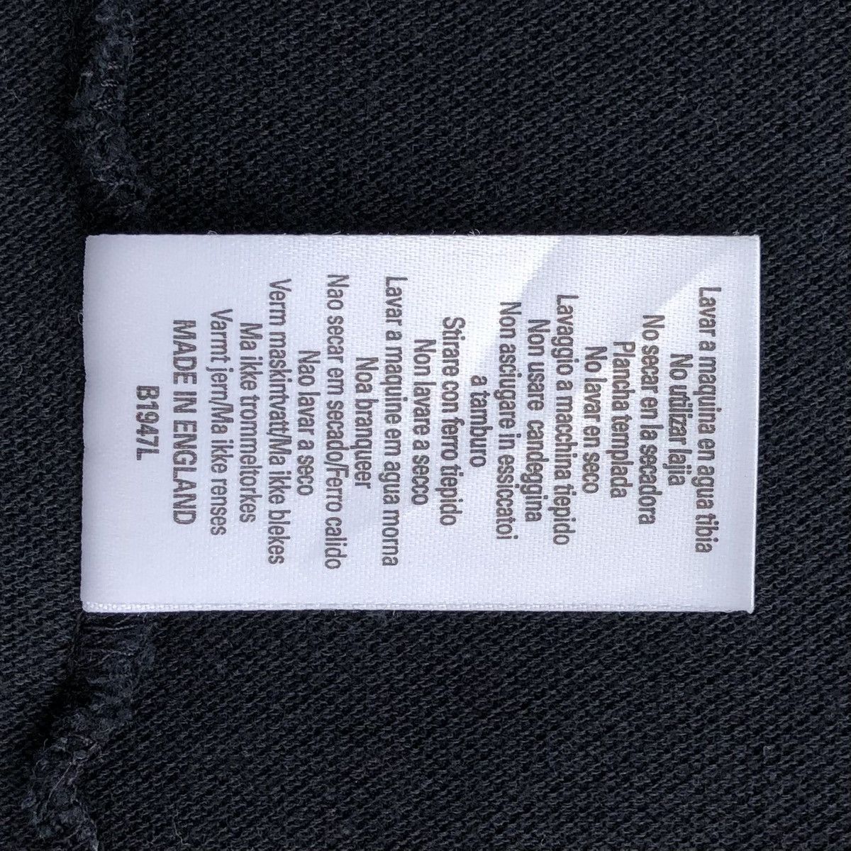 Burberry Vintage Burberrys Embroidery Logo Polo Tee Size US S / EU 44-46 / 1 - 13 Thumbnail