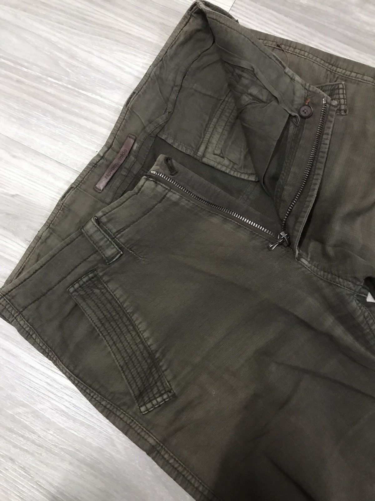 RIPVANWINKLE Cargo Pants Leg Zipper Size US 33 - 7 Thumbnail