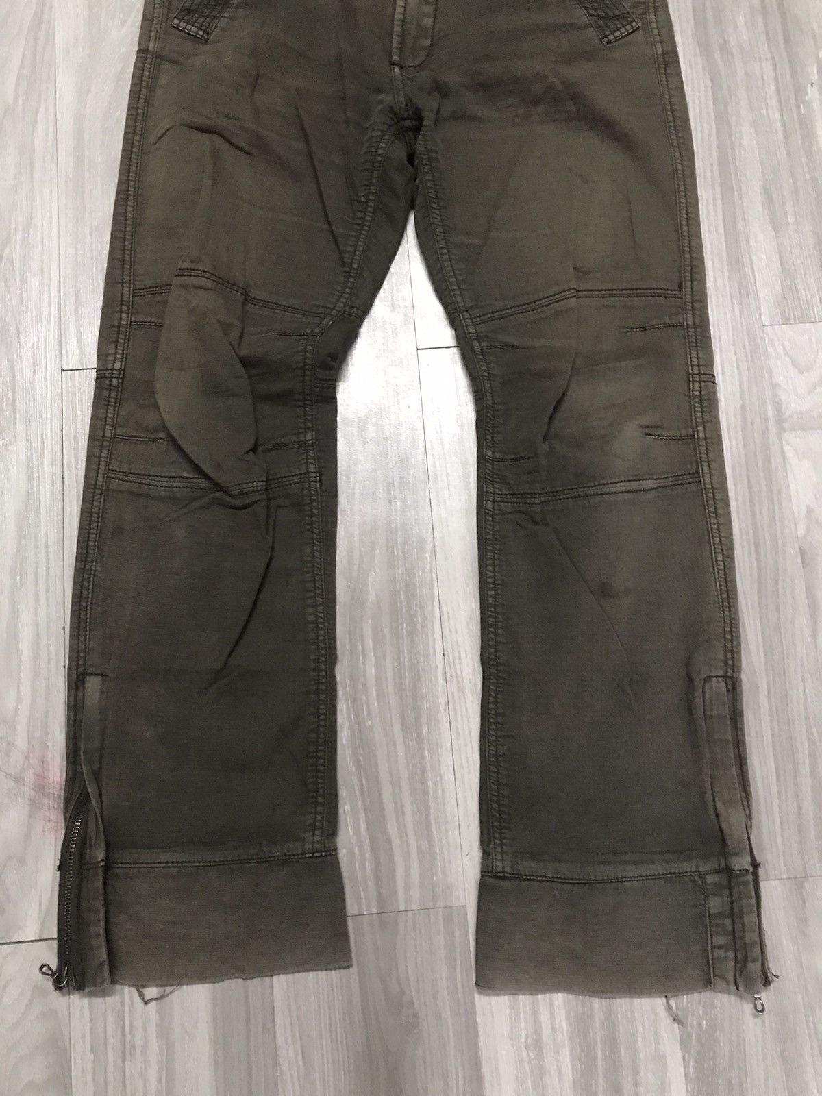 RIPVANWINKLE Cargo Pants Leg Zipper Size US 33 - 3 Thumbnail
