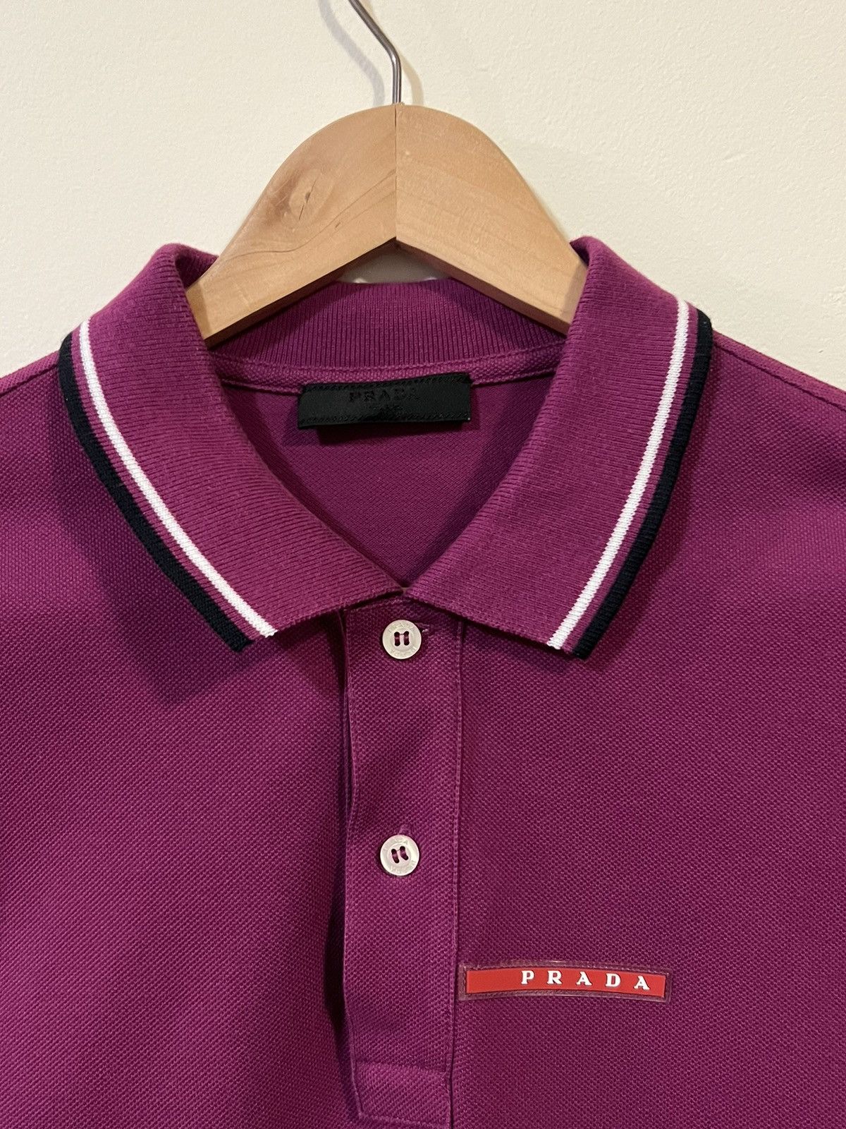 Prada Polo Prada shirt red tab Size US M / EU 48-50 / 2 - 2 Thumbnail
