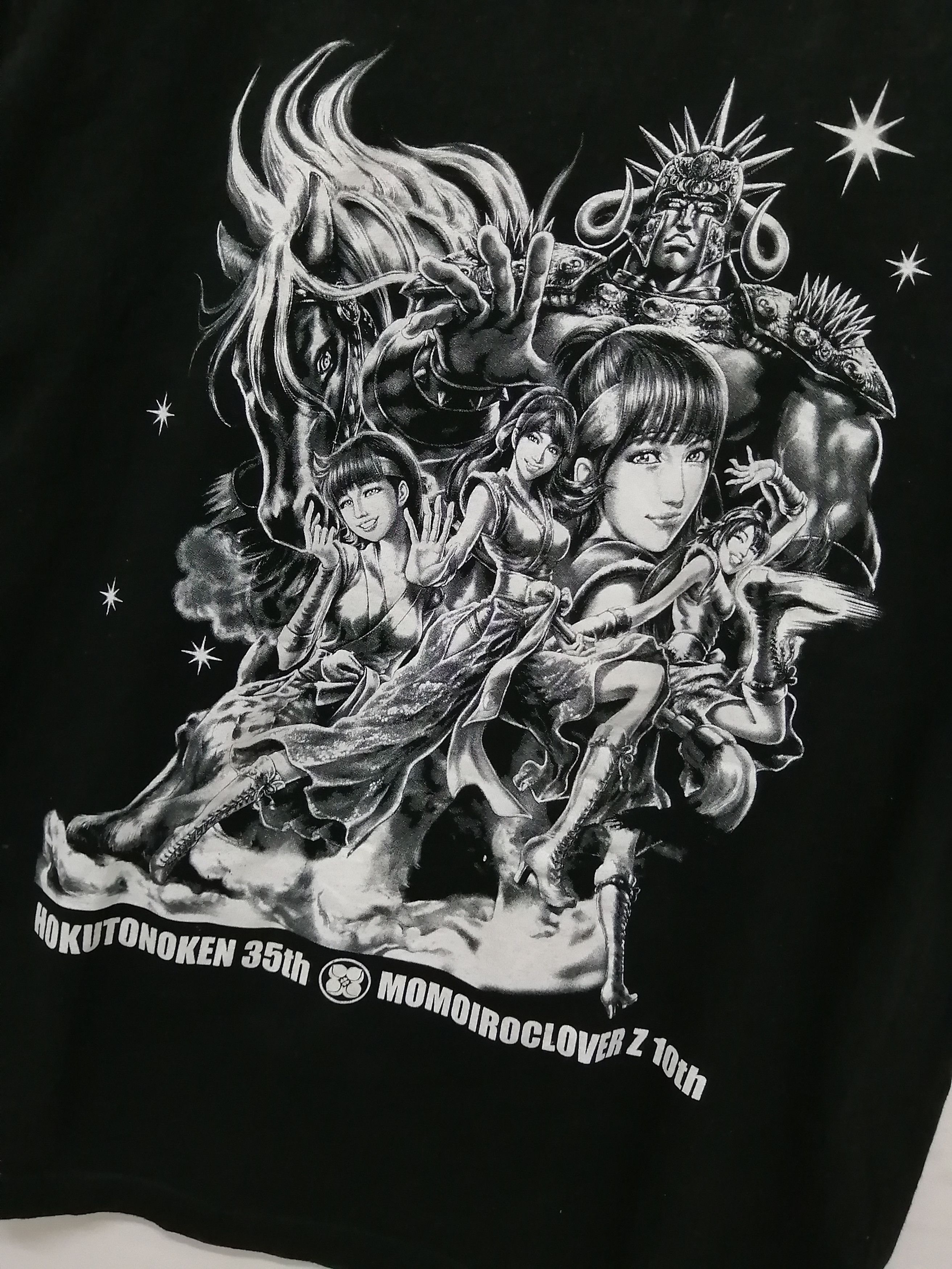 Japanese Brand HOKUTONOKEN 35th x MOMOIROCLOVER Z 10th Tee Size US XL / EU 56 / 4 - 4 Thumbnail