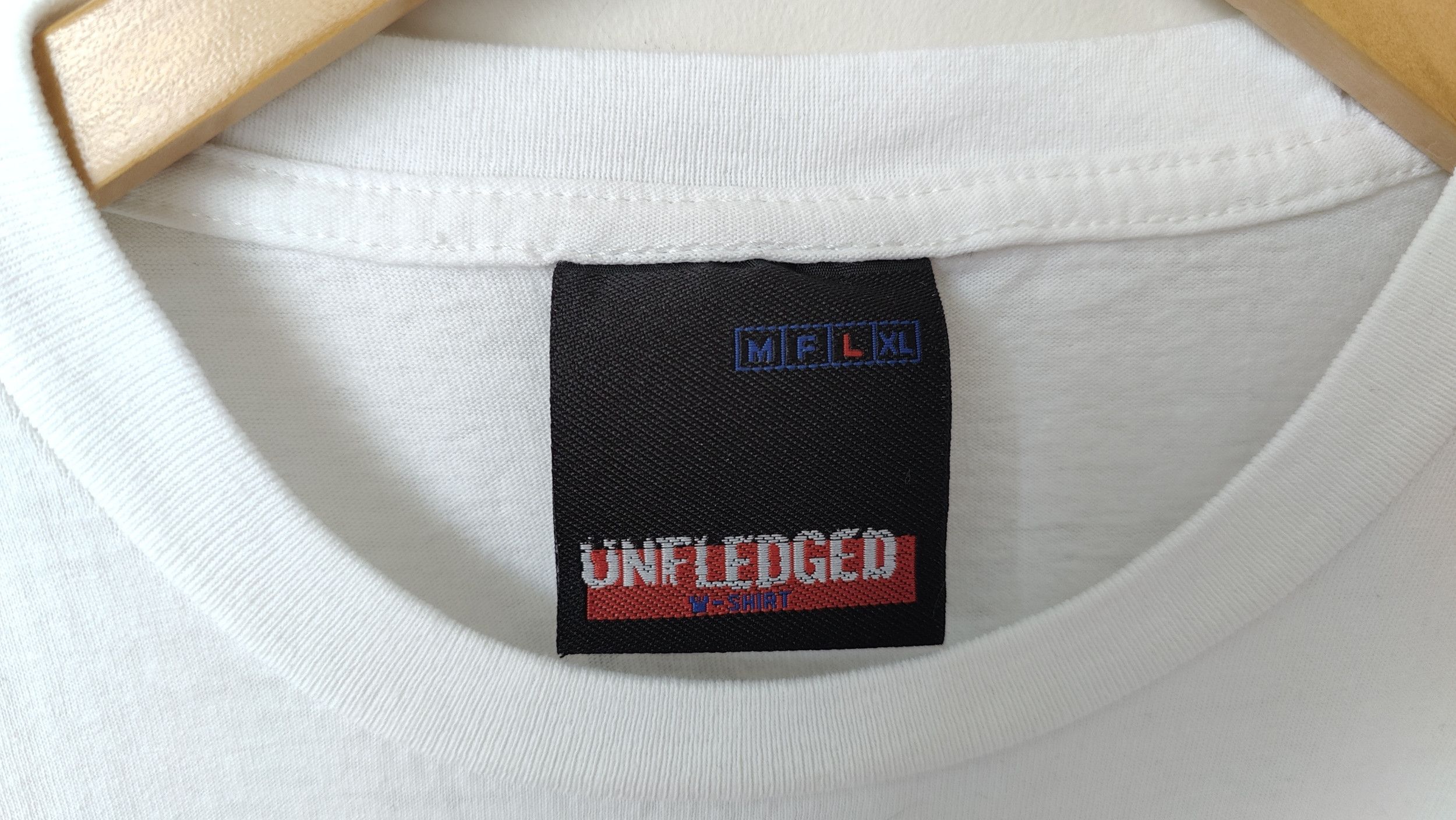 Japanese Brand VTG Unfledged Mcdonalds Clown Tshirt Size US L / EU 52-54 / 3 - 3 Thumbnail
