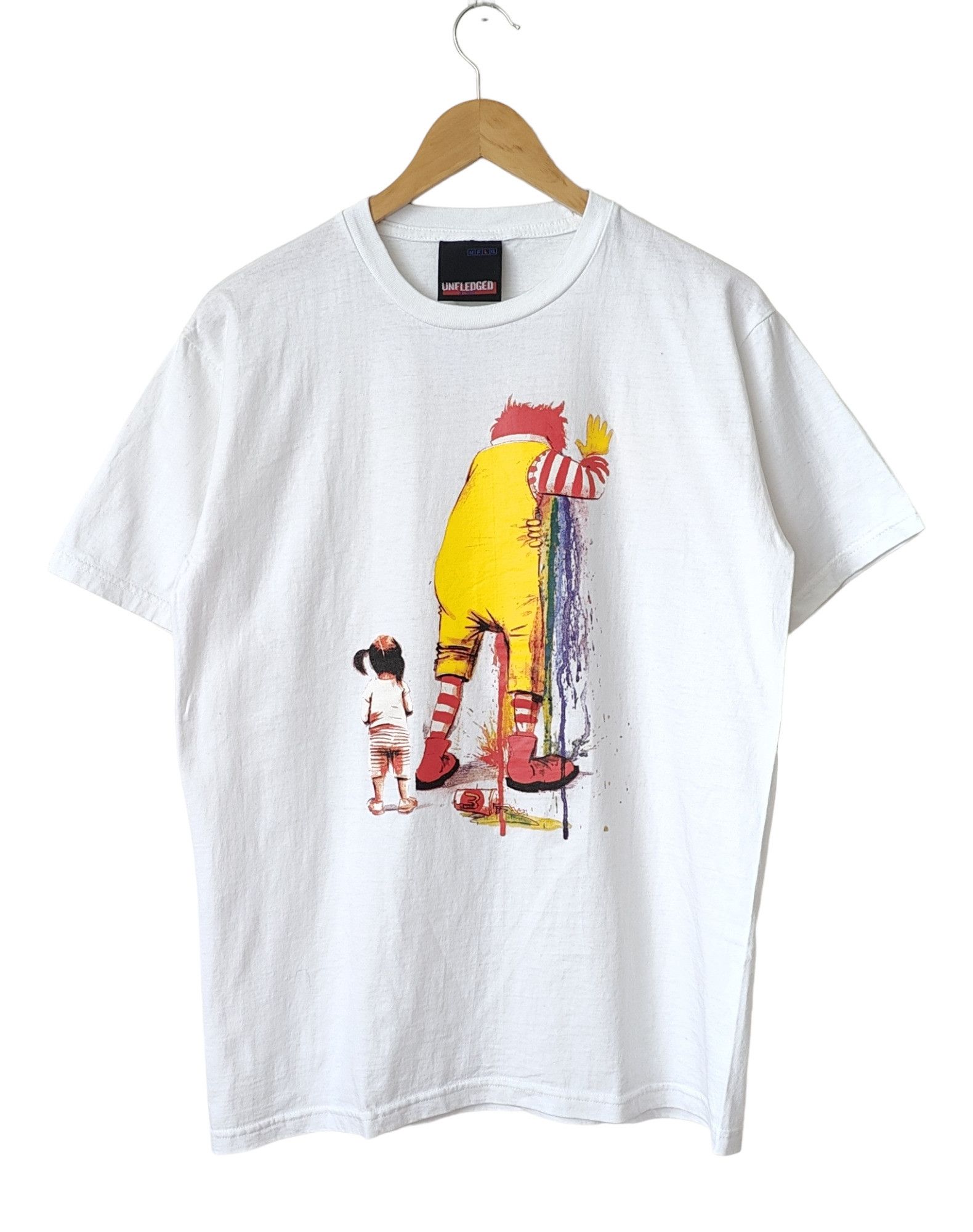 Japanese Brand VTG Unfledged Mcdonalds Clown Tshirt Size US L / EU 52-54 / 3 - 1 Thumbnail