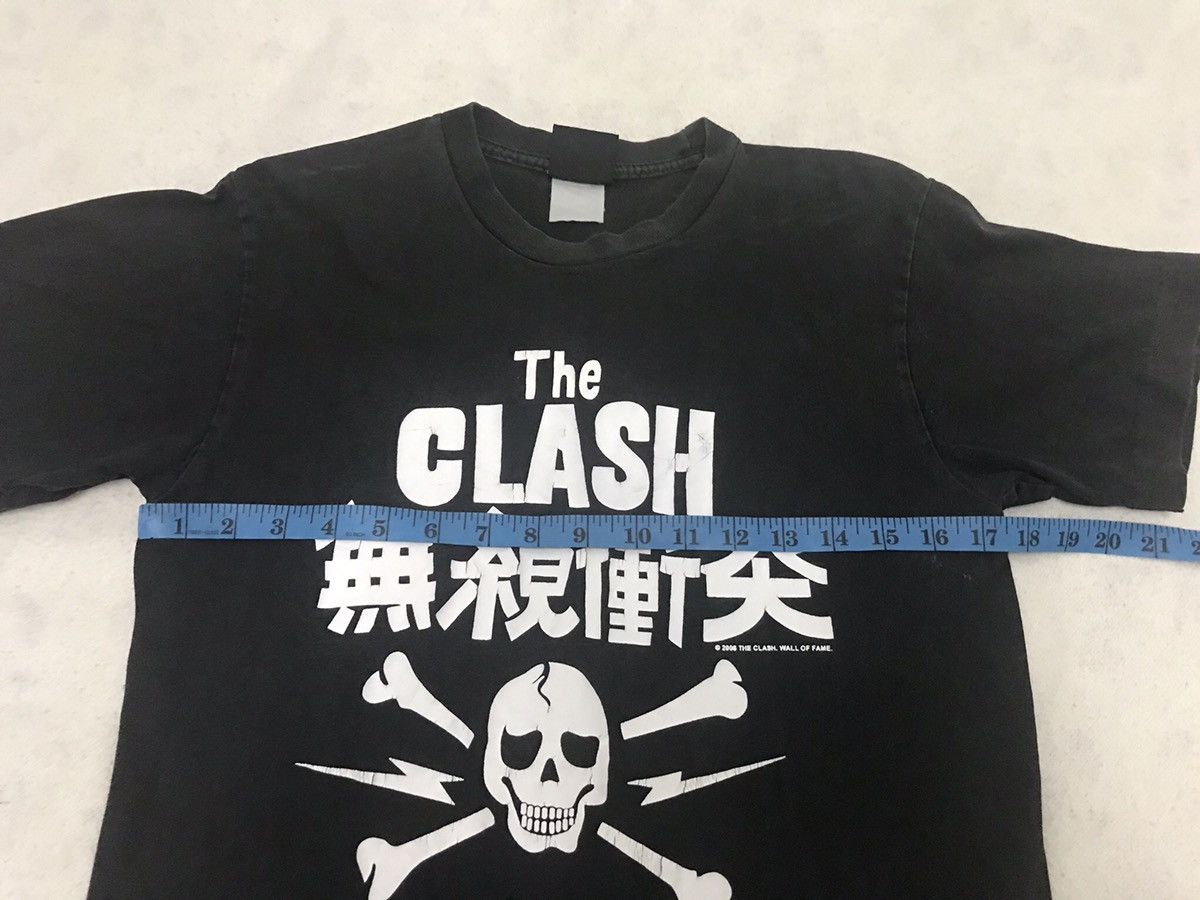 Band Tees × Vintage Vintage The Clash Bootleg Punk Rock Tee Skull Logo Size US S / EU 44-46 / 1 - 8 Thumbnail