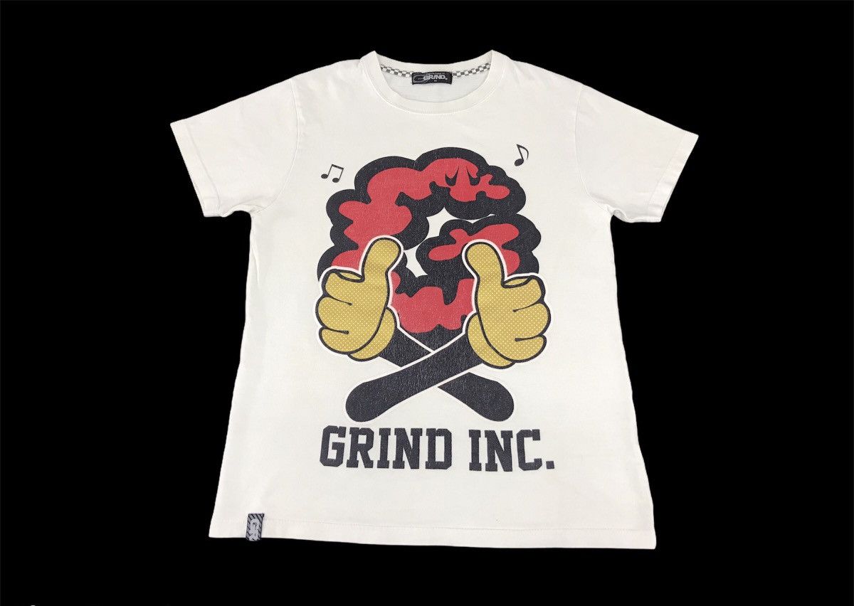 Vintage Vintage 90s Grind Inc Retro Skate Clothing T-shirt Tee Size US S / EU 44-46 / 1 - 1 Thumbnail