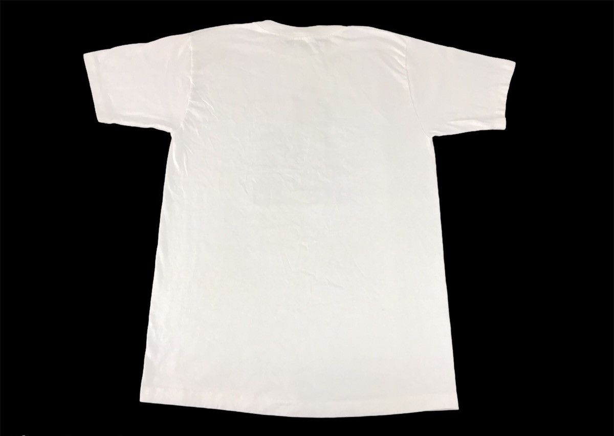 Designer × Japanese Brand × Vintage Watsons Benjamin Chee Chee Friend Birds Logo T-shirt Size US M / EU 48-50 / 2 - 2 Thumbnail