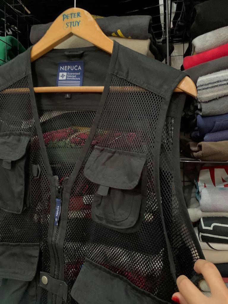 Japanese Brand NEPUCA CARGO MULTI-POCKET NET VEST Size US L / EU 52-54 / 3 - 5 Thumbnail