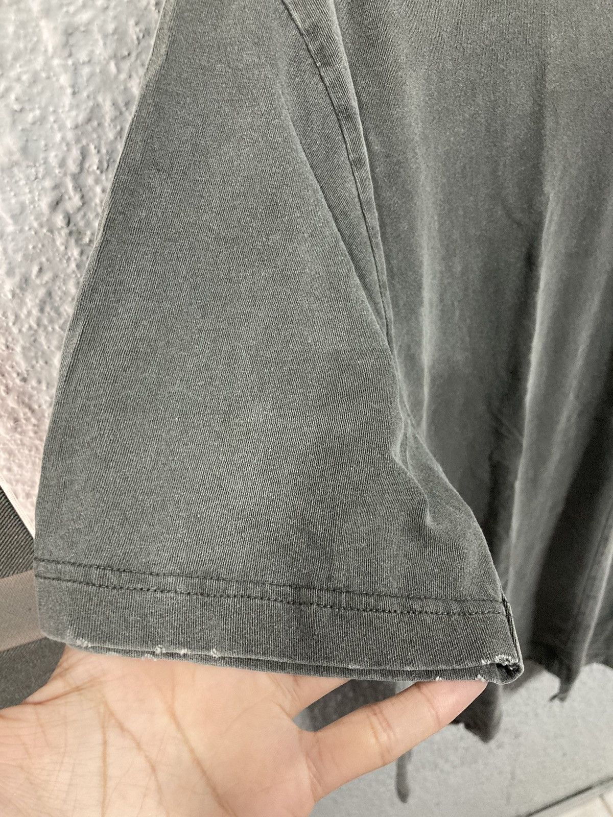 The Viridi-anne SS 2017 distressed tee Size US M / EU 48-50 / 2 - 5 Thumbnail