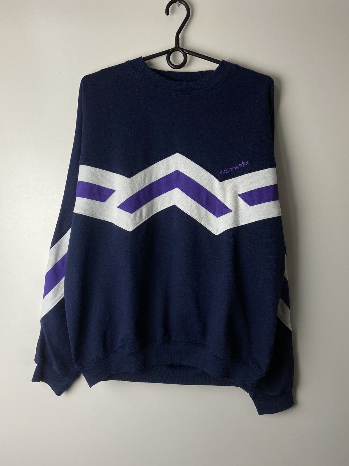 Vintage Adidas vintage sweatshirt size L Size US L / EU 52-54 / 3 - 1 Thumbnail