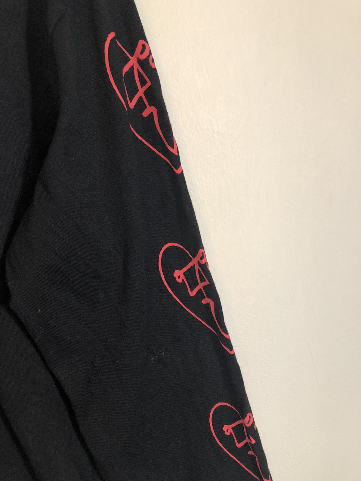 Sex Skateboards Sex Skateboards skate hearth longsleeve t-shirt Size US M / EU 48-50 / 2 - 3 Thumbnail