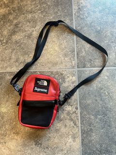 Supreme the north face online leather shoulder bag black