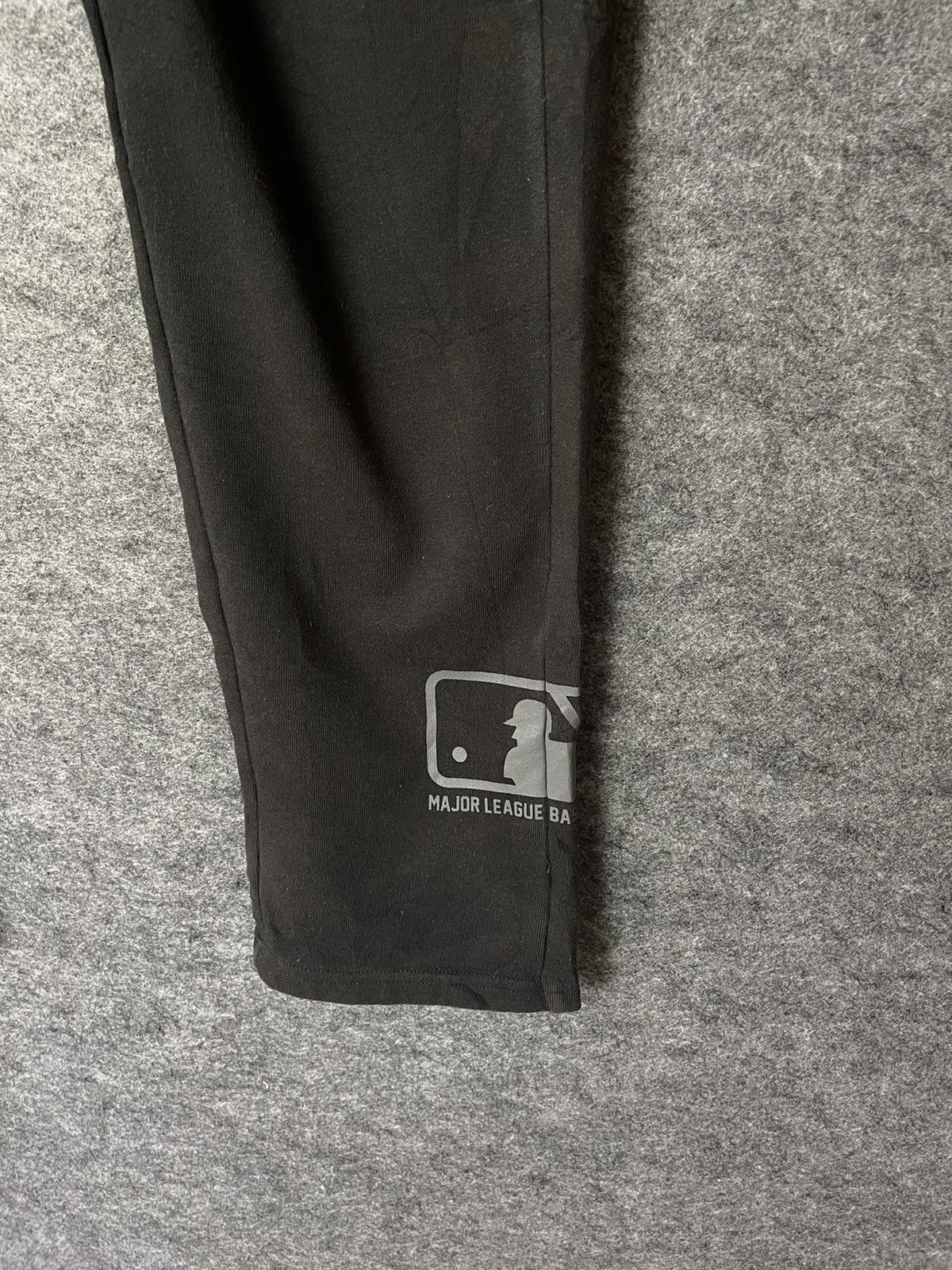 MLB MAJOR LEAGUE BASEBALL SWEATPANTS Size US 30 / EU 46 - 6 Thumbnail