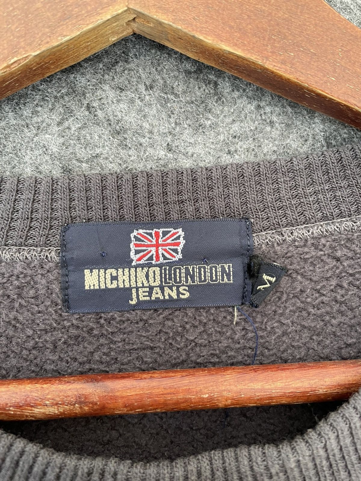 Michiko Koshino London VINTAGE MICHIKO LONDON JEANS BIG LOGO SWEATSHIRT Size US M / EU 48-50 / 2 - 5 Thumbnail