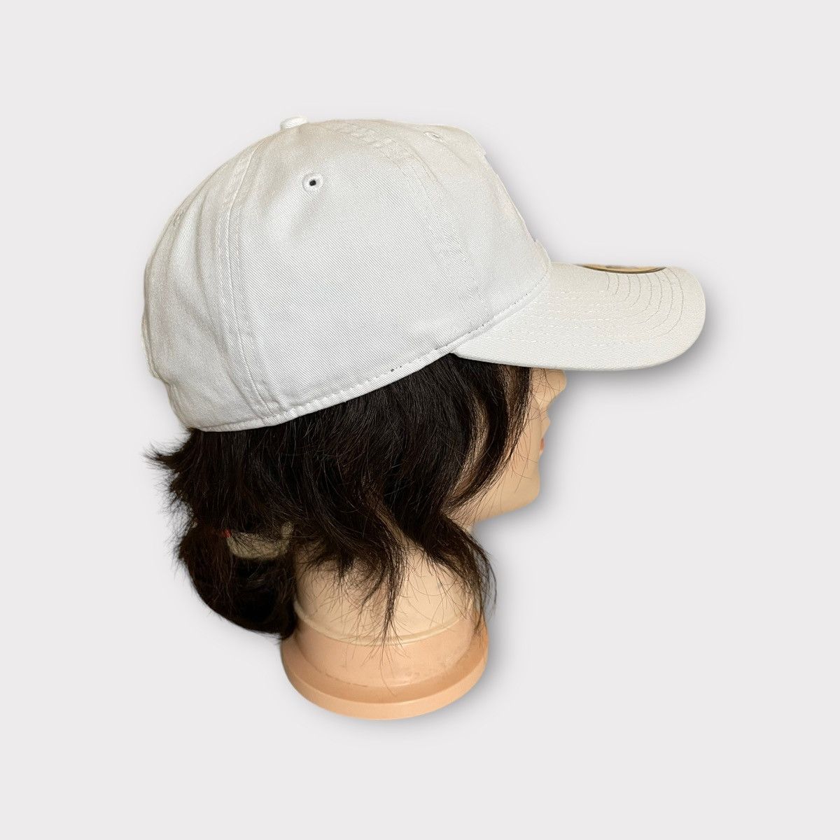 Disney Vintage New Era Disney Mickey Mouse Hat Curve Brim Size ONE SIZE - 3 Thumbnail