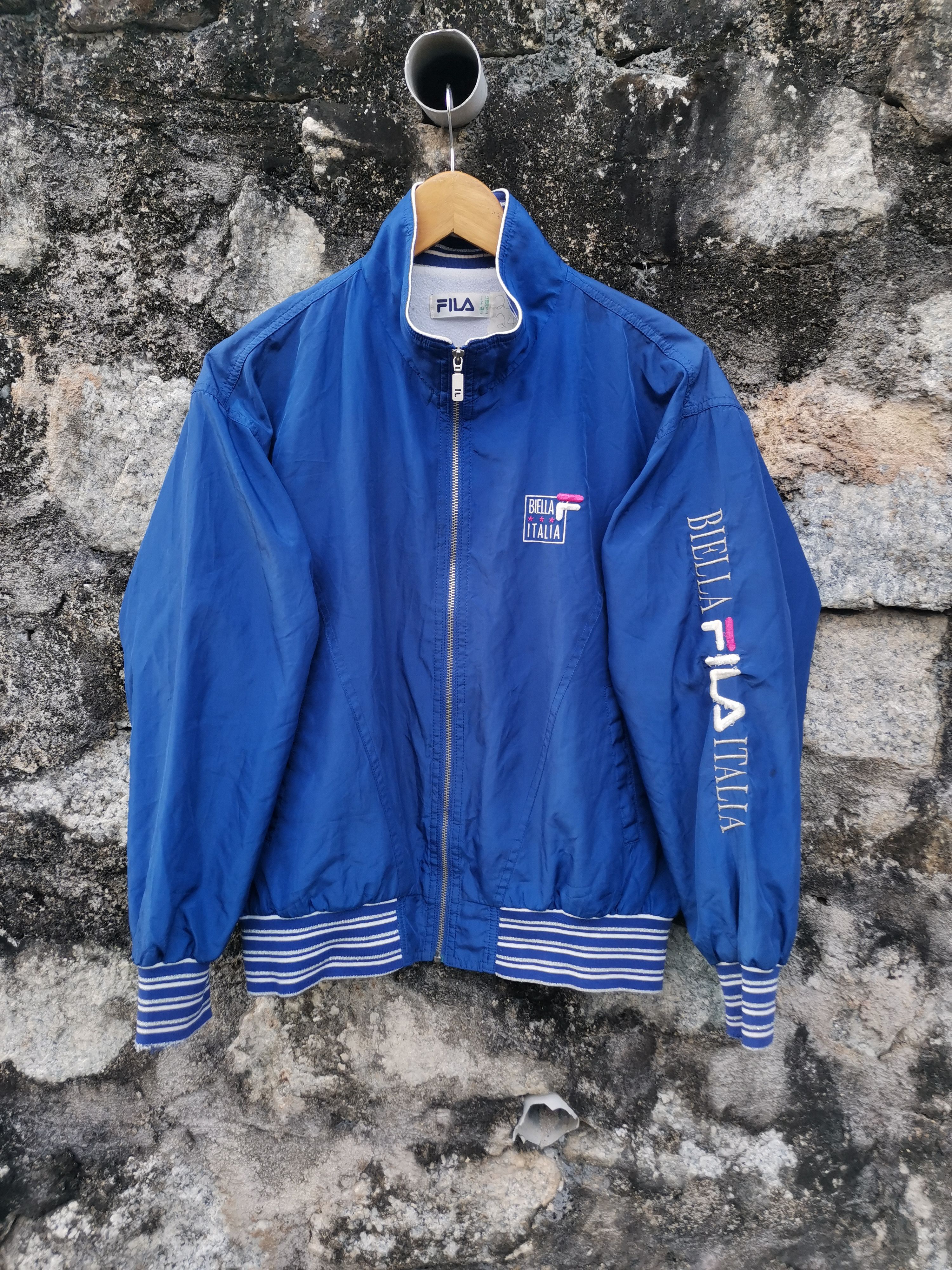 Fila Vintage Fila Biella Italia Embroided Spellout Jacket Size US L / EU 52-54 / 3 - 1 Thumbnail
