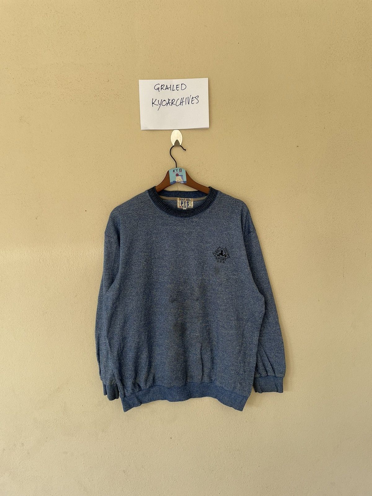 VINTAGE PLENTY TOUGH SPORTS SWEATSHIRT