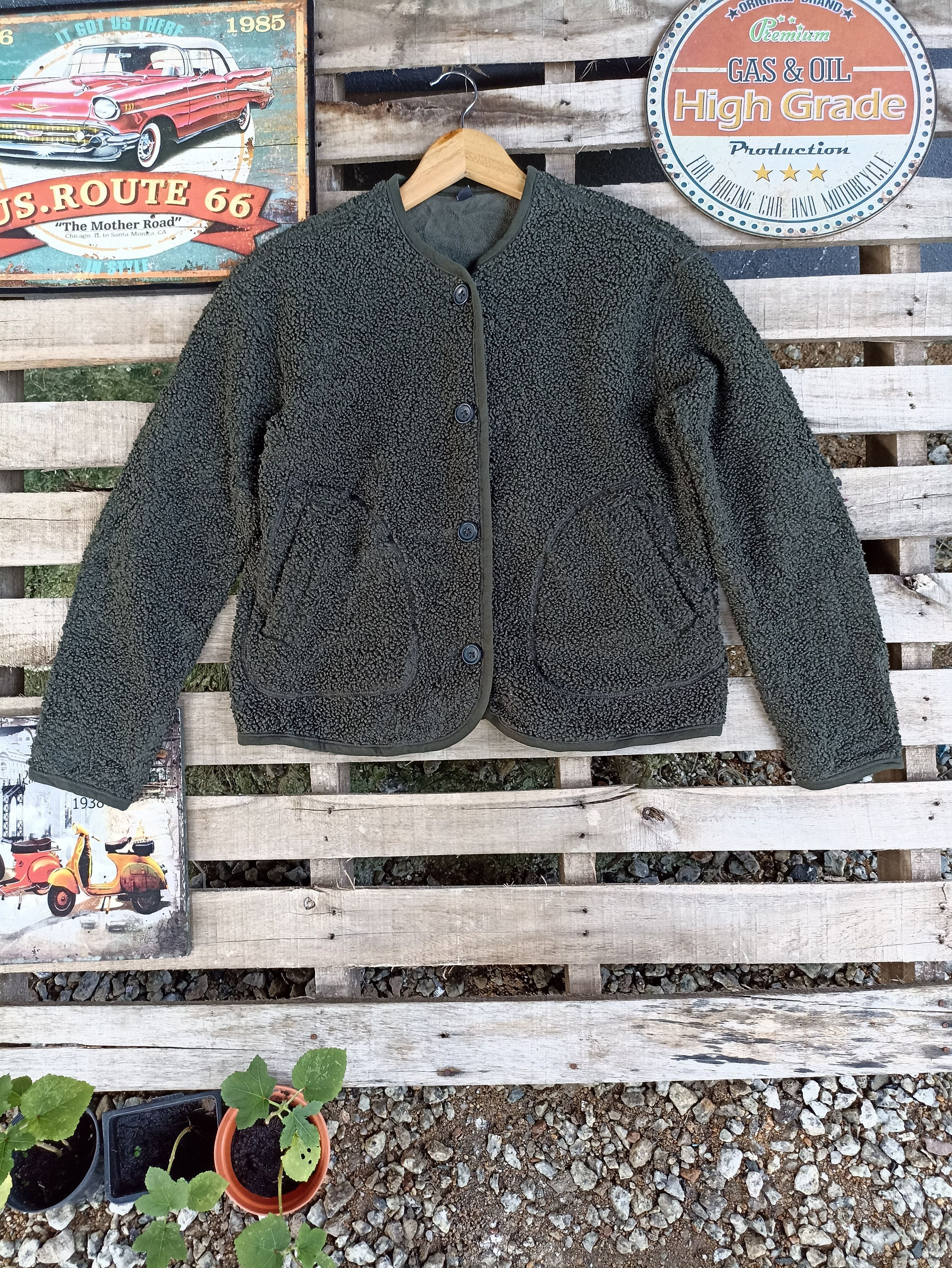 Japanese Brand × Uniqlo Uniqlo Bulky Fleece Cardigan Button Up Size M / US 6-8 / IT 42-44 - 1 Thumbnail