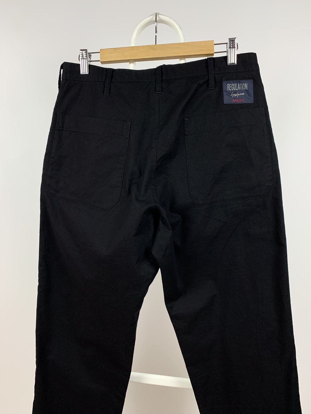 Yohji Yamamoto Yohji Yamamoto Cropped Regulation Black Pants Size US 30 / EU 46 - 7 Thumbnail
