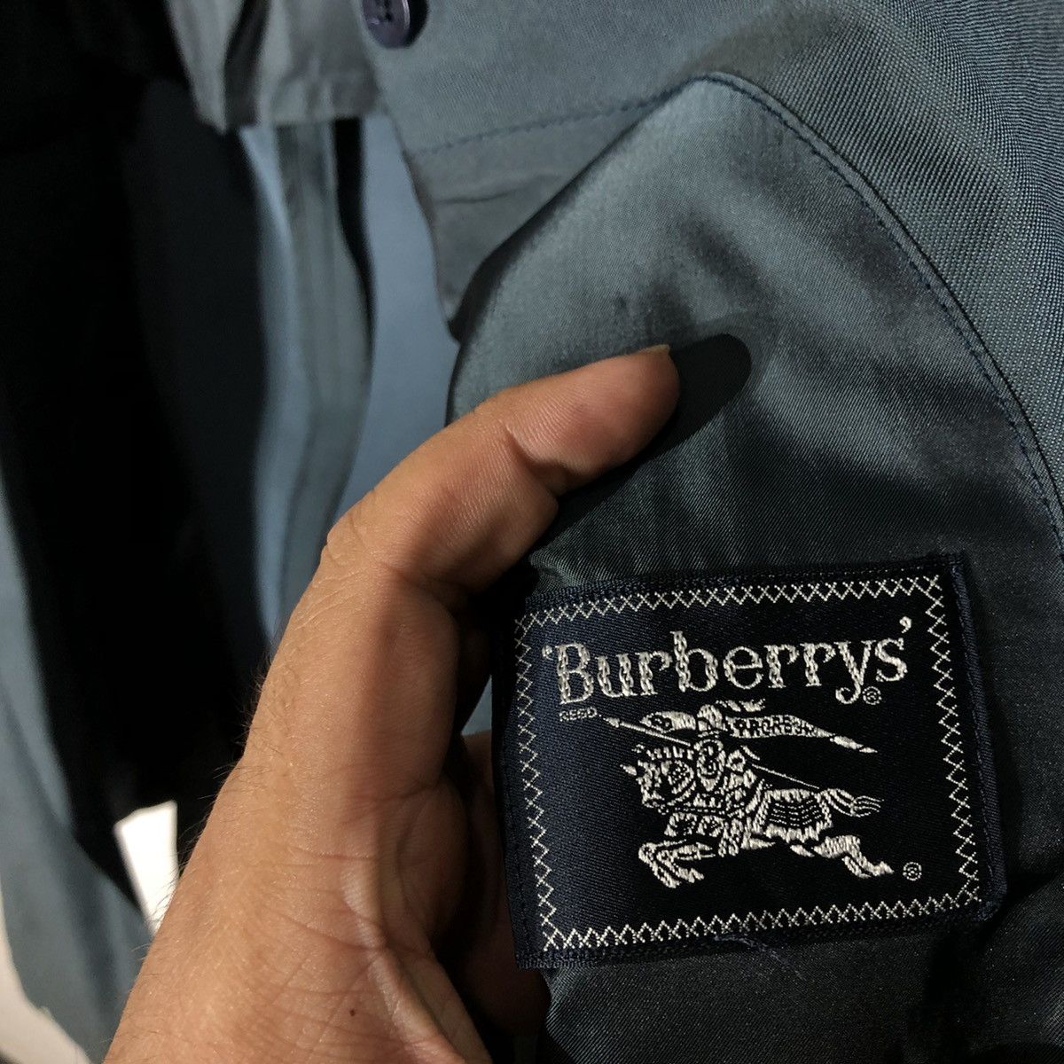 Burberry VINTAGE BURBERRYS DOUBLE BREAST Size US M / EU 48-50 / 2 - 11 Thumbnail