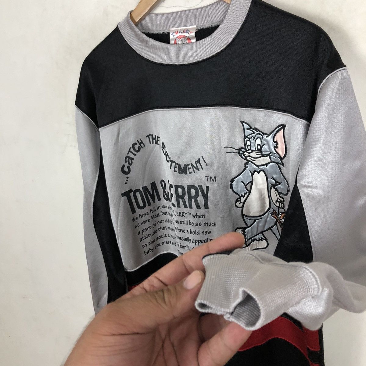 Cartoon Network VINTAGE TOM & JERRY BIG LOGO SWEATSHIRT Size US M / EU 48-50 / 2 - 5 Thumbnail