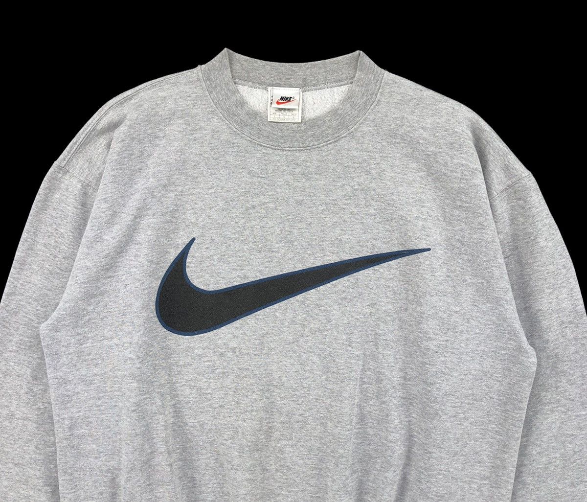 Nike Vintage 90s Centre Big Swoosh Sweatshirt Size US M / EU 48-50 / 2 - 3 Thumbnail