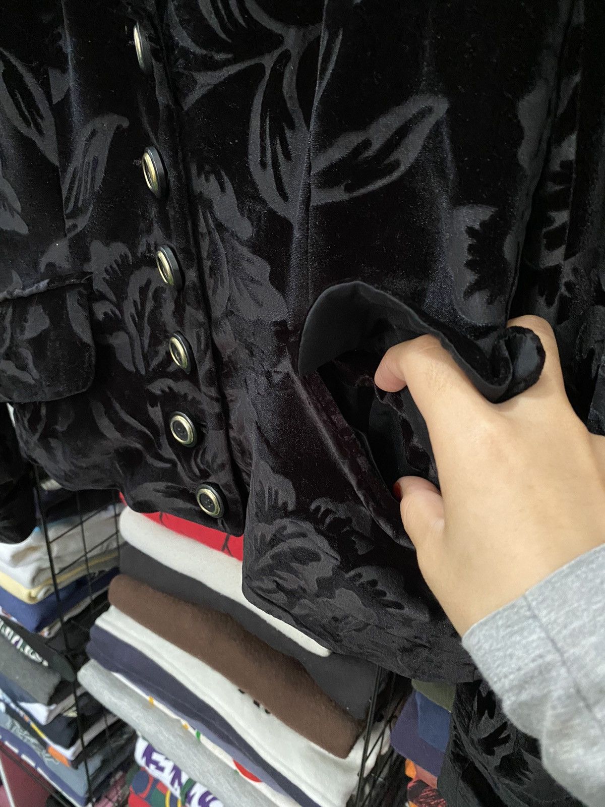 Dolce & Gabbana DOLCE & GABBANA VELVET FLORAL DESIGN JACKET Size US XXS / EU 40 - 7 Thumbnail