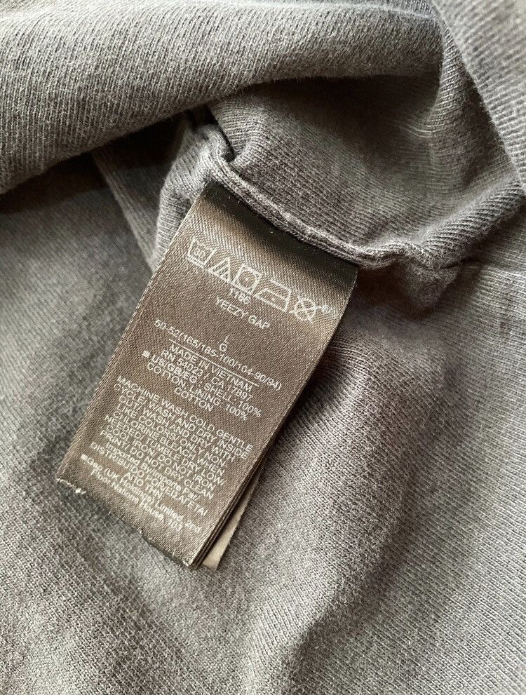 Gap × Yeezy Yeezy Gap Dove No Seam Tee by Balenciaga Size US L / EU 52-54 / 3 - 12 Thumbnail