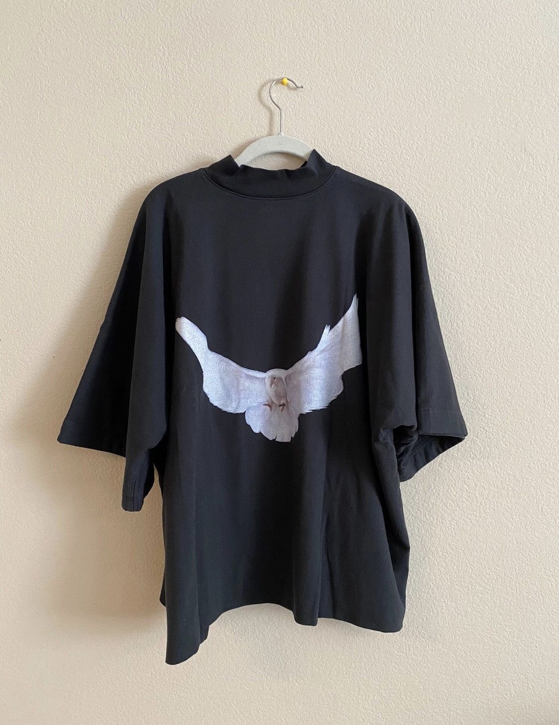 Gap × Yeezy Yeezy Gap Dove No Seam Tee by Balenciaga Size US L / EU 52-54 / 3 - 5 Thumbnail
