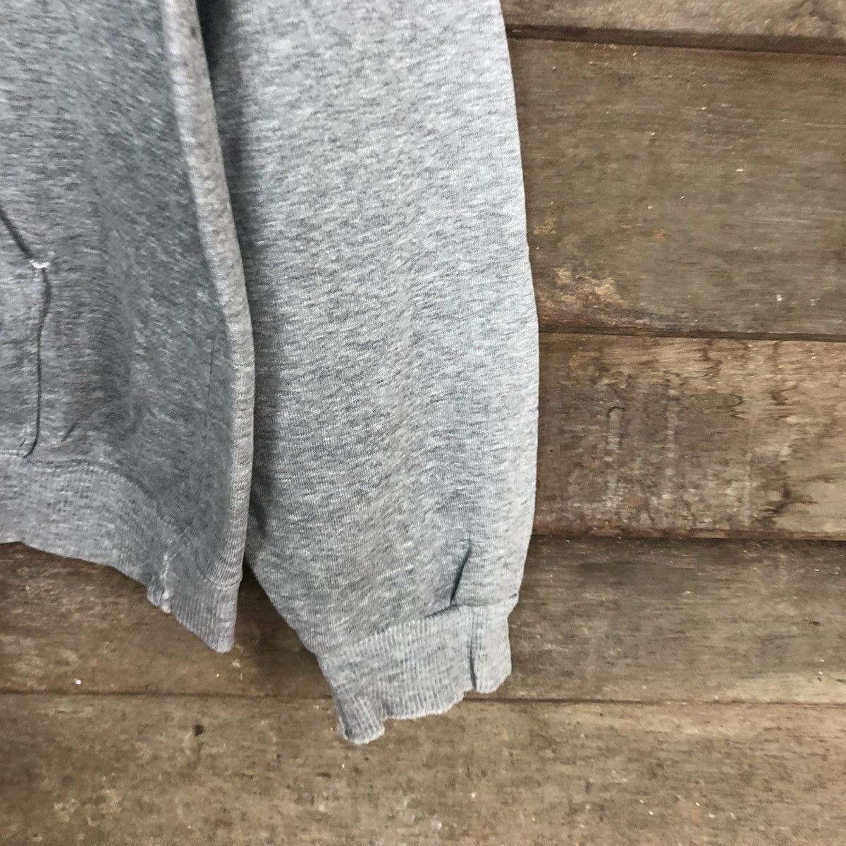 Hanes × Vintage Vtg Hanes Grey distressed Sweatshirt #3909 Size US L / EU 52-54 / 3 - 4 Thumbnail